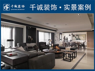  客廳線條柔和，空間感強(qiáng)